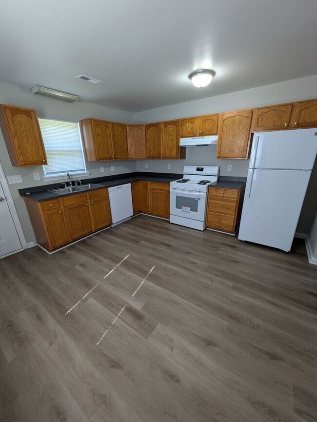 Photo - 2BD/1BA Duplex in Newton