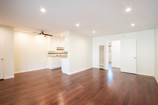 Photo - 2721 2nd St Unit 2721 2nd St #111