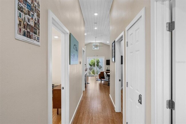 Photo - 1500 9th Ave N