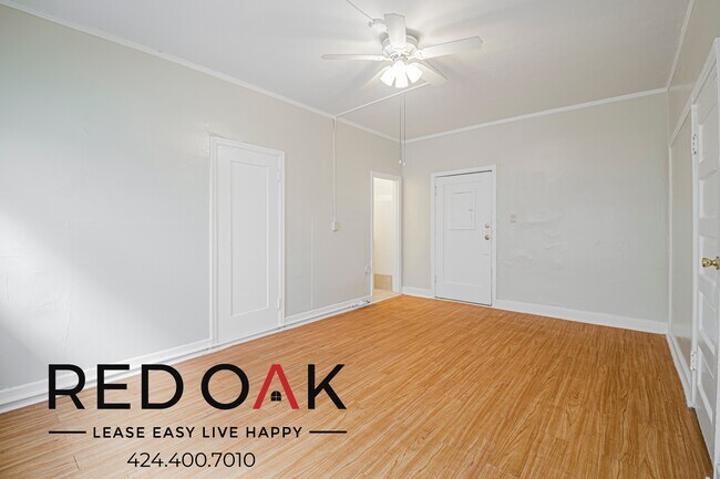 Photo - 2966 James M Wood Blvd Unidad 5