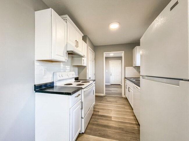 Photo - 11426 Applewood Dr