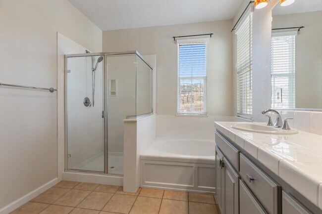 Photo - 20863 Grapevine Dr