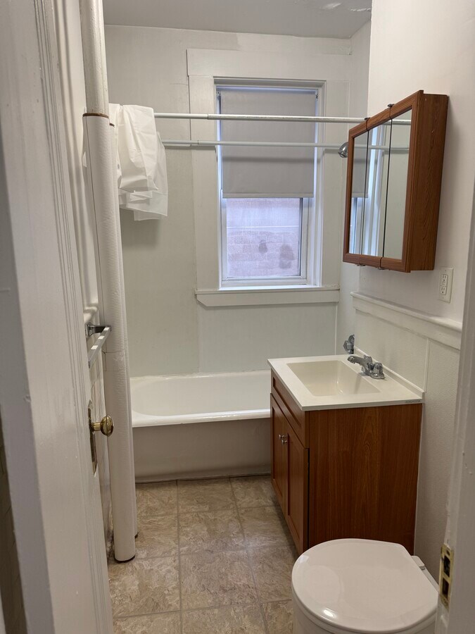 Photo - 2 Lansdowne St Unit 34
