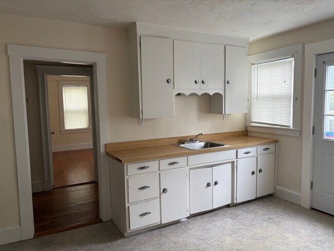 Photo - 16 Eddy St Unit 1