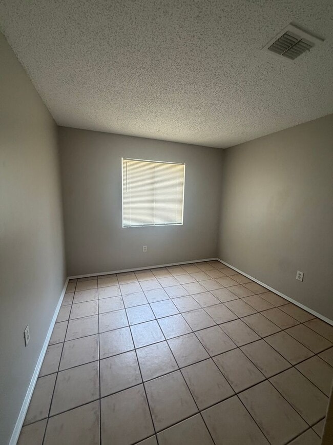 Photo - Charming 3-Bedroom Home in a Beautiful Sanford / Lake Mary Community with Community Pool