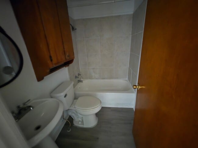 Photo - 360 Cooper Rd