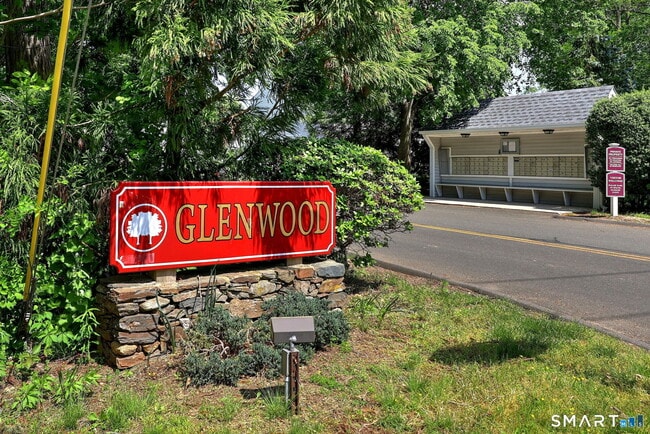 Building Photo - 50 Greenview Ln Unit 50