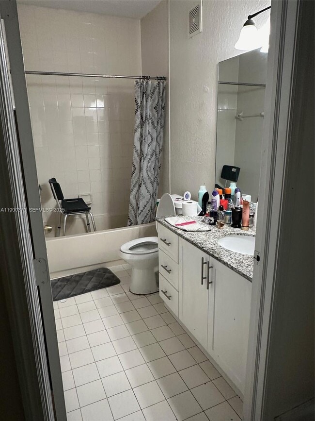 Photo - 2551 SE 16th Ter Unit 103