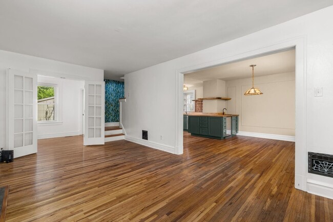 Photo - Gardener's Dream! 3-Bedroom, 1.5-Bath Home, Steps away from Tower Grove Park