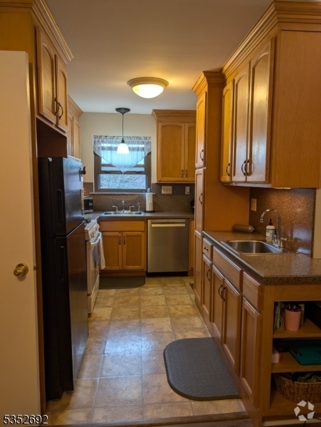 Building Photo - 301 Westminster Pl Rental