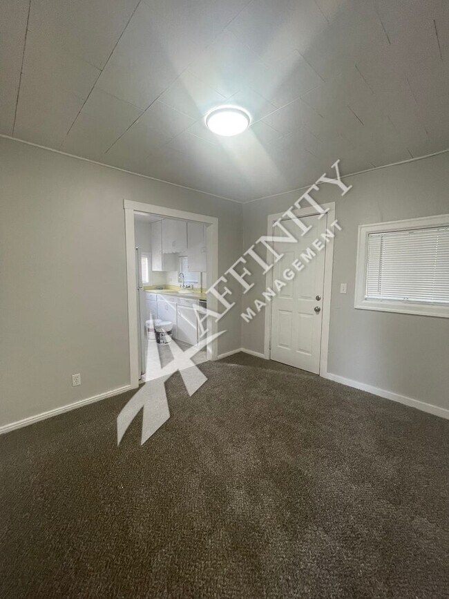 Photo - 2 Bedroom 1 Bath