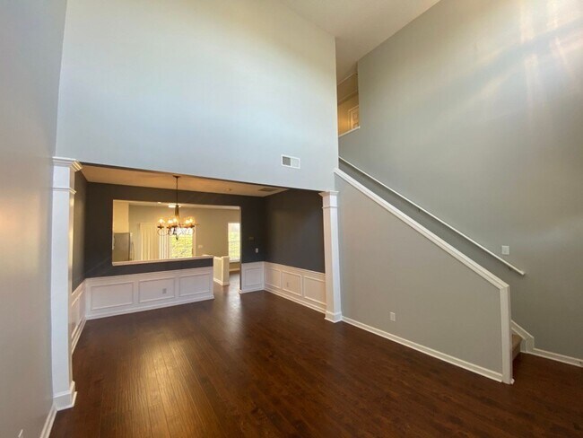 Photo - Waterford Park - 3 BR/2.5 BA Townhome Conv...