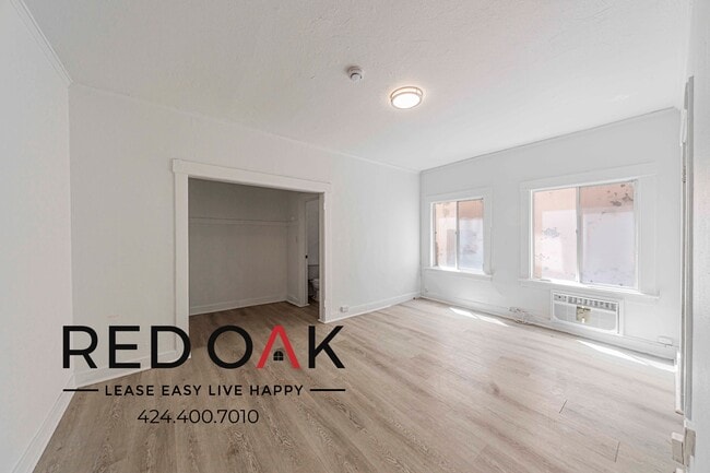 Photo - 822 S Park View St Unit 107