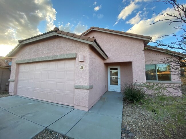 Photo - 44 W Eric Dorman St