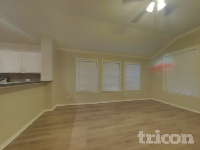 Photo - 13201 Fencerow Rd