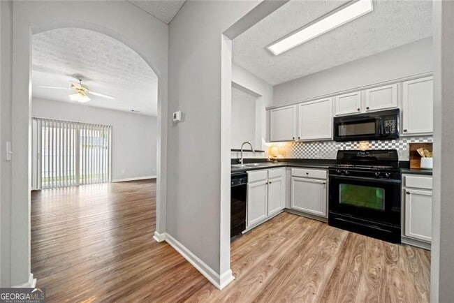 Photo - 801 Old Peachtree Rd NW