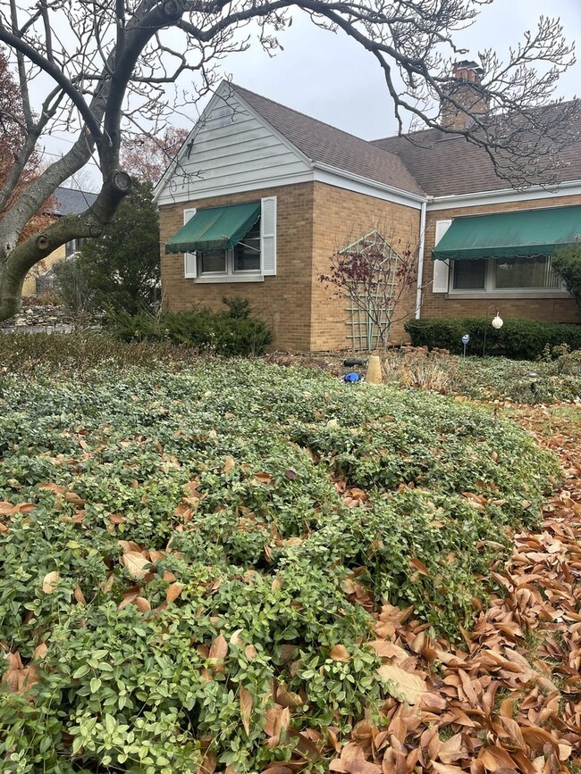 Photo - 12713 S 80th Ave