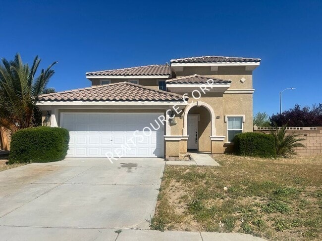 Photo - 1859 E Kettering St