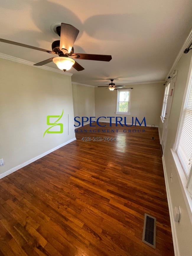 Photo - 506 Phillips St