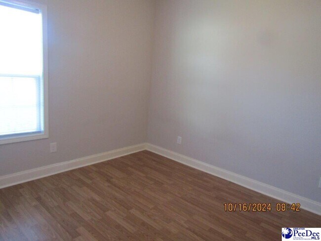 Photo - 1481 Rosedale St