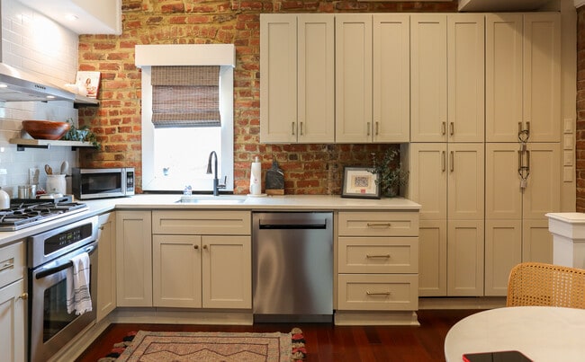 Photo - 416 N 3rd St Unidad 416