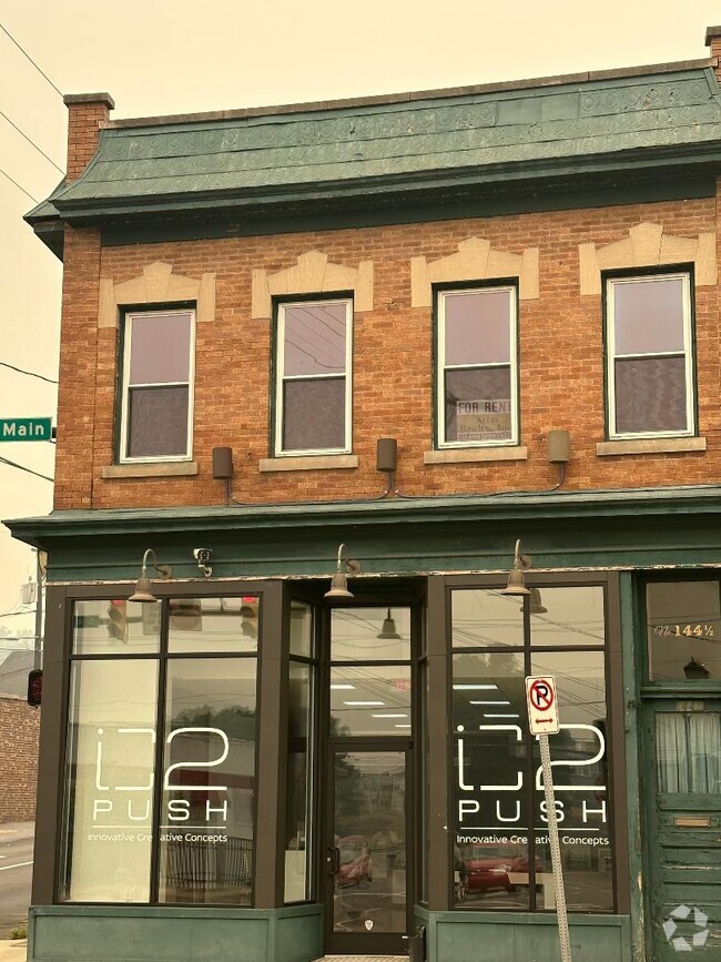 Building Photo - 144 S Main St Rental