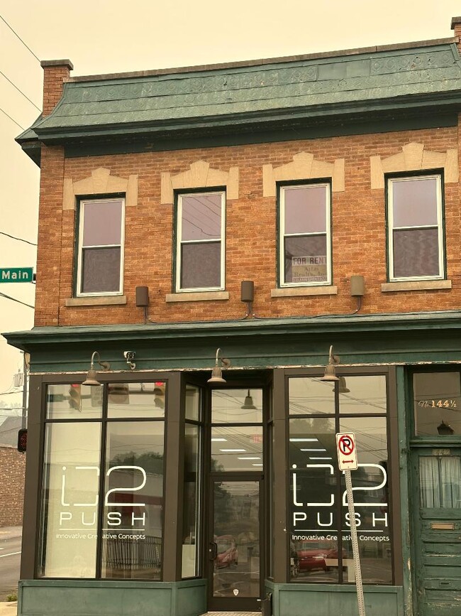 Building Photo - 144 S Main St Unit 144 S Main St . Pittston Rental