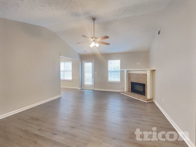 Photo - 4282 Marci St