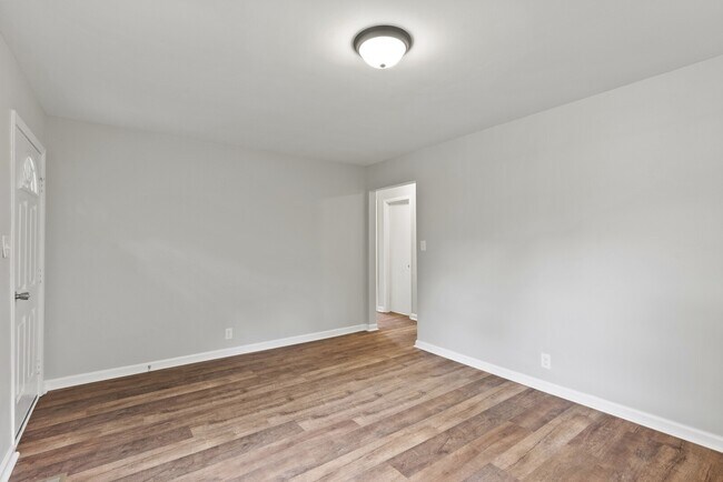 Photo - 1004 S Mabel St