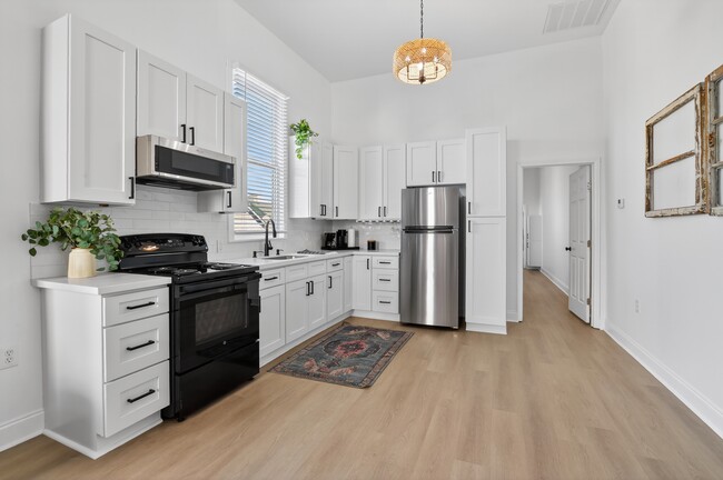 Photo - 3324 S Saratoga St Unit 201