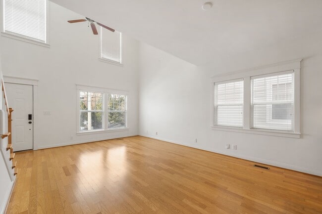 Photo - BEAUTIFUL CLIFTON HOME W/FENCED IN YARD AND FINISHED BASEMENT