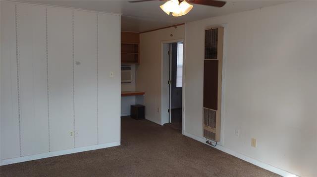 Photo - 693 E N 15th St