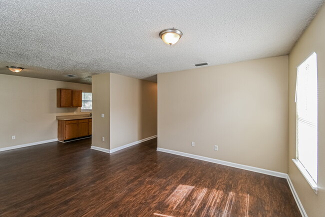 Photo - 1554 Brook Forest Dr