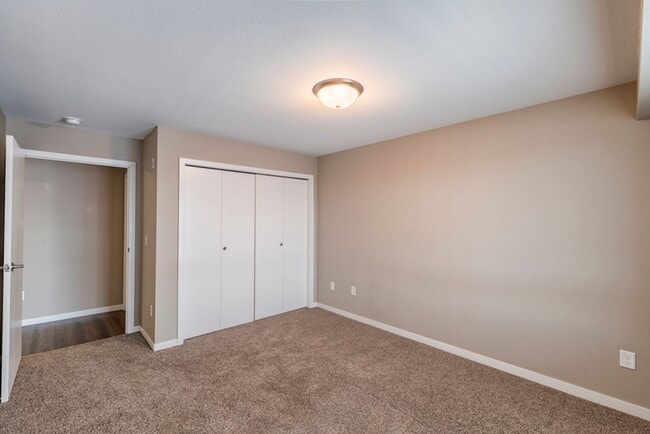 Stonecrest Apartments