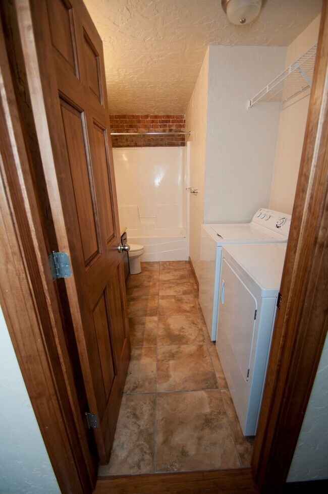 Photo - Union Biscuit Warehouse 207 Unit UB 207