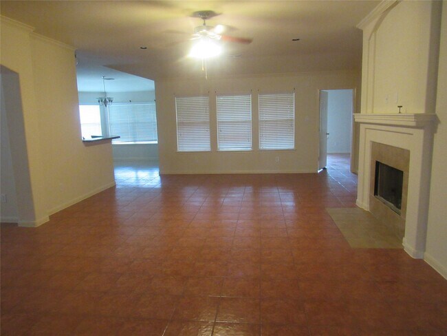 Photo - 2611 Colony Haven Cir