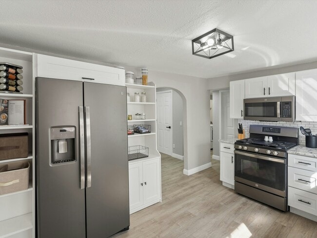 Photo - 505 Harrison St