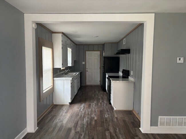 Photo - 2075 FM 2625