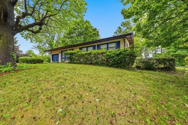 Photo - 3034 Forge Dr