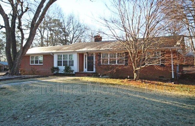 Photo - 16 Ashwood Ave