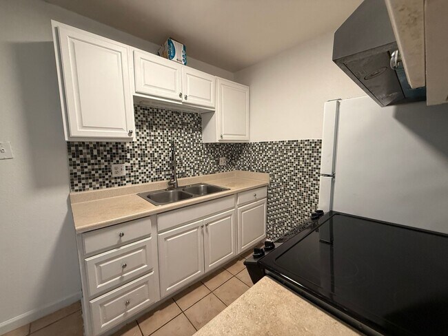 Photo - 561 Pecan St Unidad 001