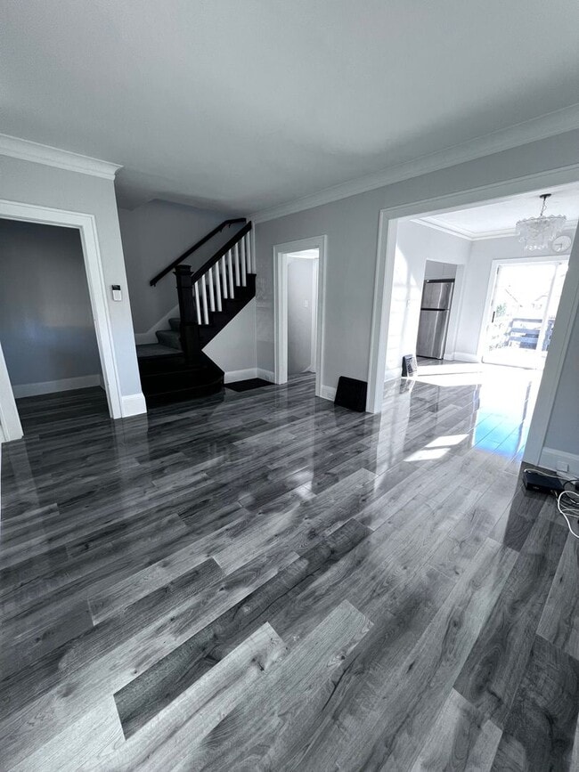 Photo - AVAILABLE August 3st - 3 bed 1 Bath Home!