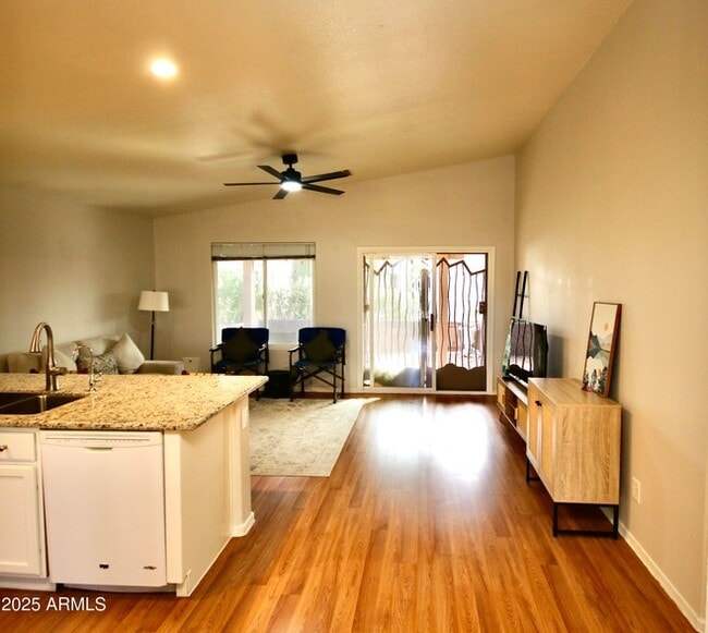 Photo - 1373 E Cherry Hills Dr