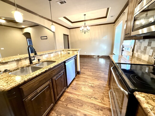 Photo - 414 Hidden Path