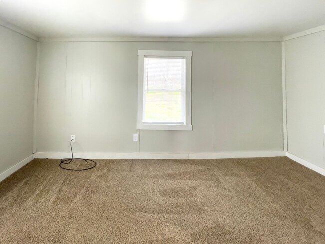 Photo - 906 W Main St Unit Apt. 2