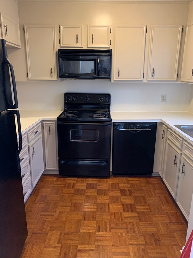 Photo - 133 Columbine Dr. Unit # 113