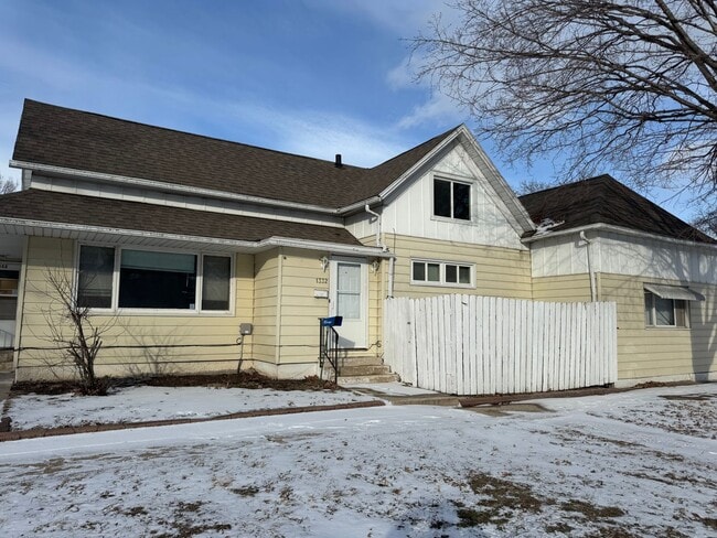 Building Photo - 1332 4th Ave N Unit 1332 4th Ave N