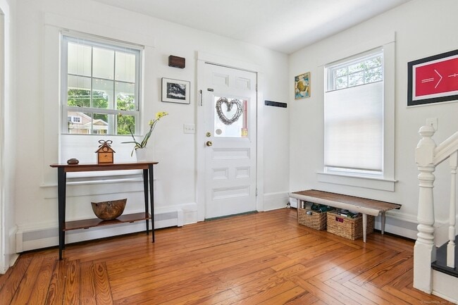 Photo - 24 Warren Ave