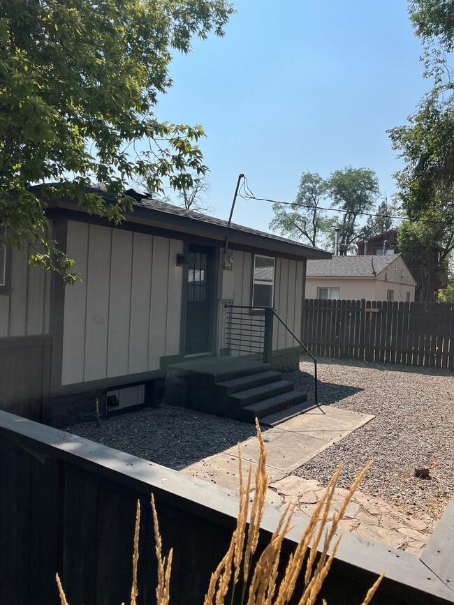 Photo - 306 W Antler Ave