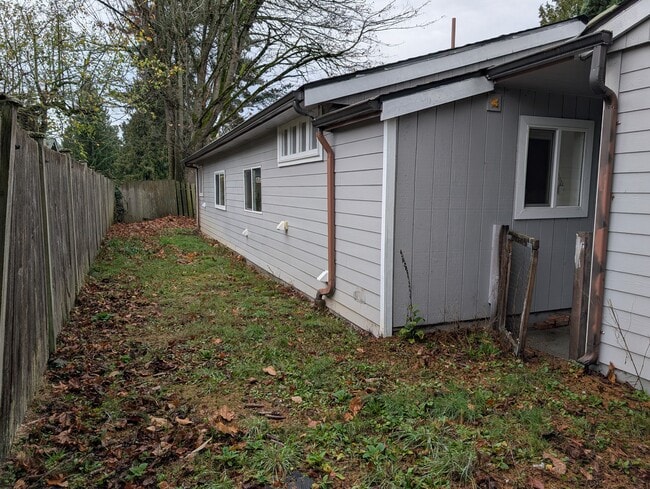 Photo - 10331 Wallingford Ave N